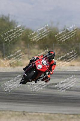 media/Oct-13-2025-Moto Forza (Mon) [[a66d839500]]/3-B Group/Session 3 Turn 2/